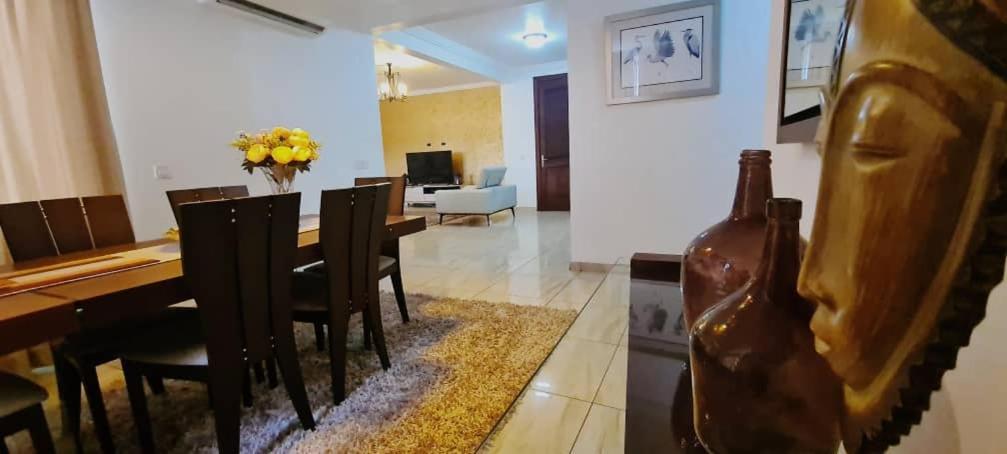 Bertha'S Court D-Plus Apartments Dzorwulu Екстериор снимка